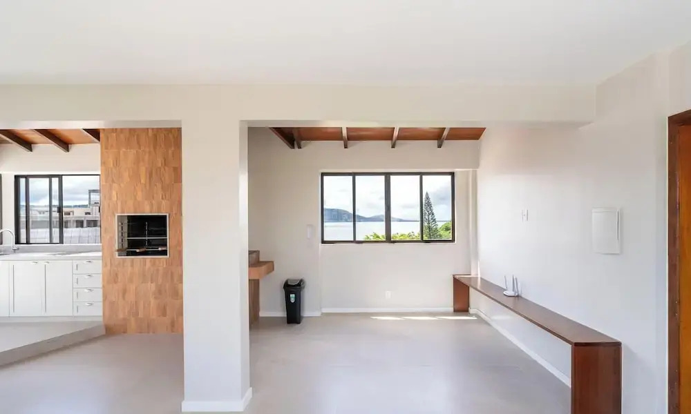 Stay in an Unbeatable Location in Coqueiros, Floripa - Mtts