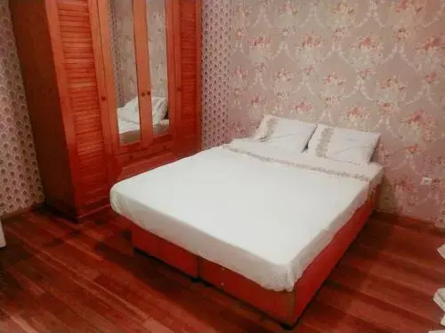 Ezgi house