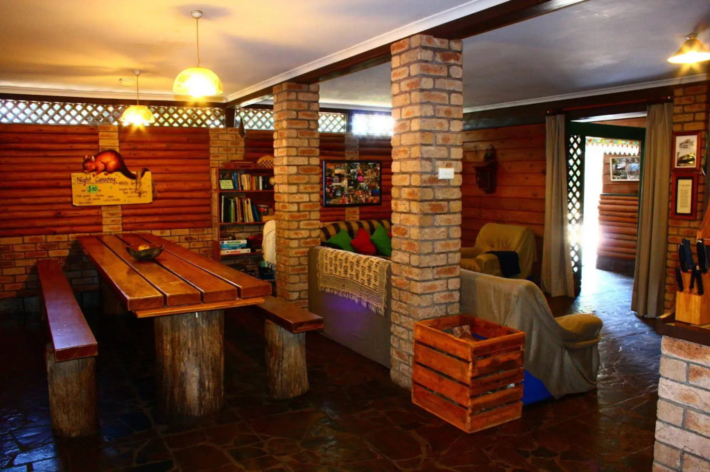 On The Wallaby Eco Lodge