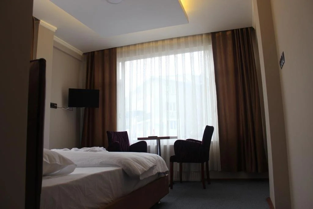 Ikon Otel
