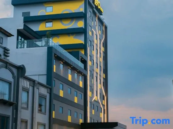 Yello Hotel Harbour Bay