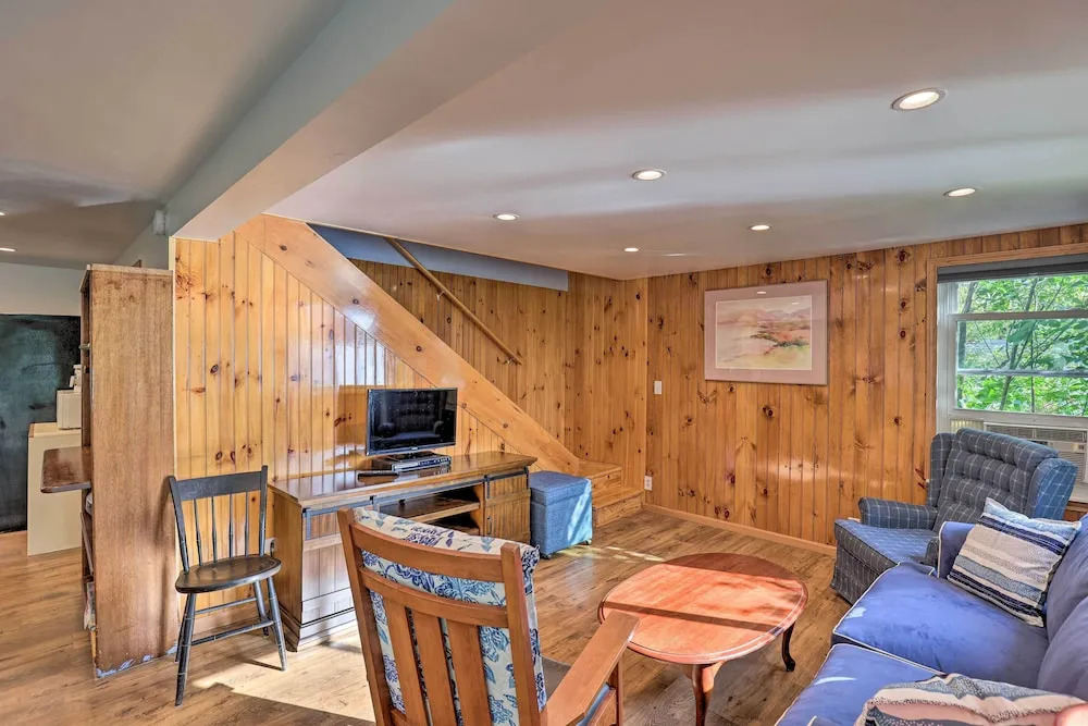 'aunt Al's Place' Home on Canandaigua Lake w/ Deck
