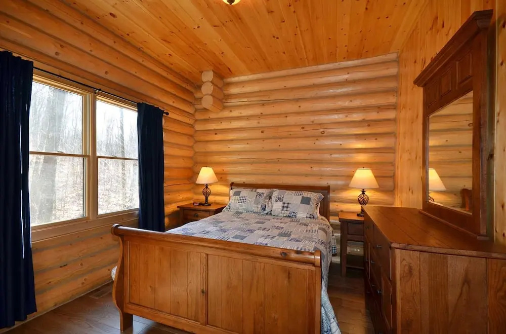 Chalet Deer Lodge