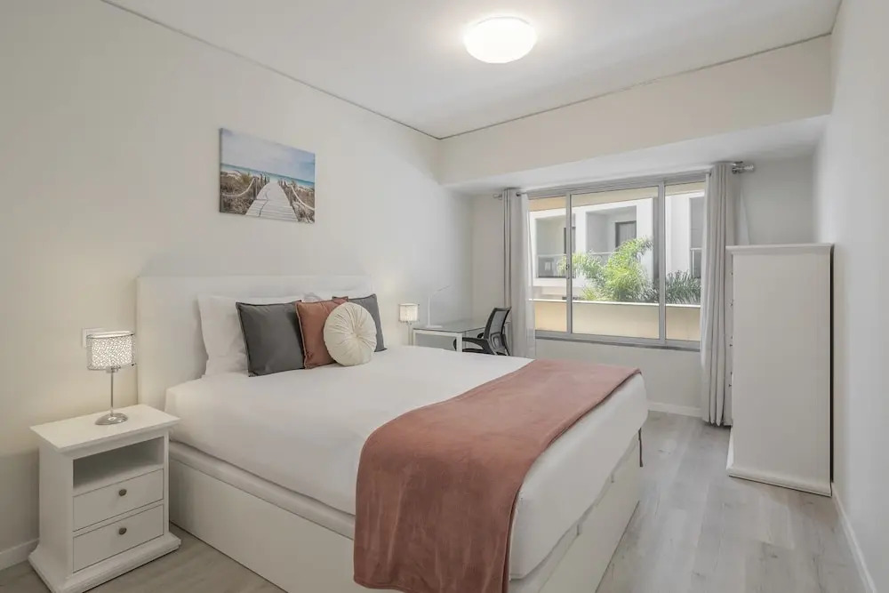 Apartment With sea View - Varandas do Lido I