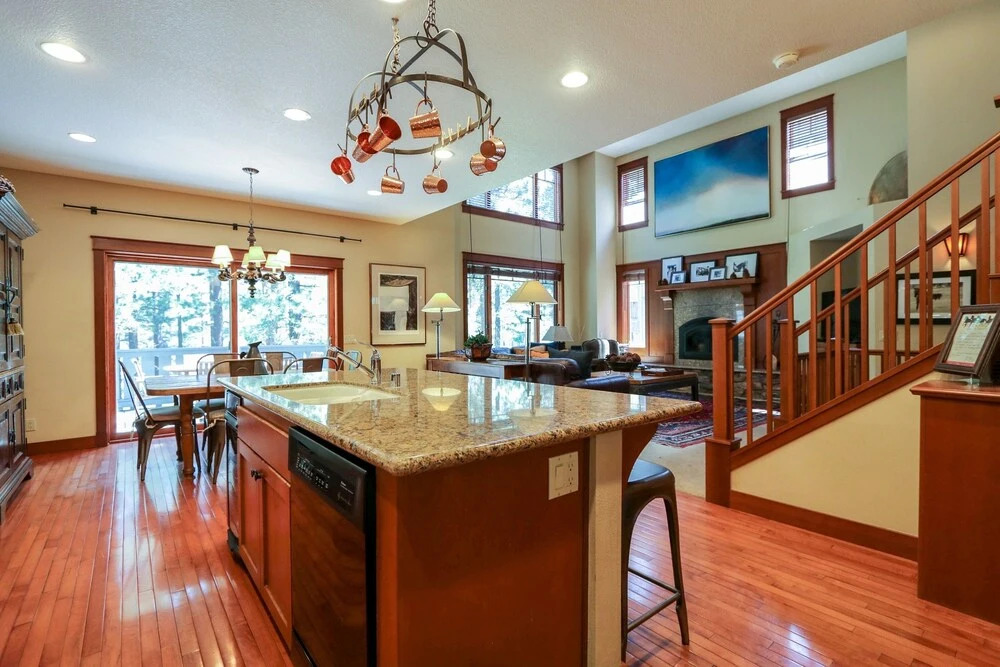 Timbers 6 4 Bedrooms 3.5 Bathrooms Townhouse