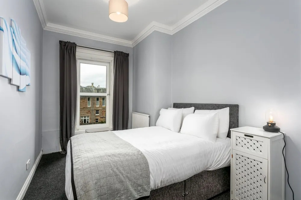Racecourse View - Donnini Apartments