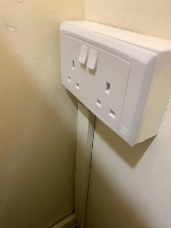 Single or Twin No Window Room With Sharing Bathroom and Toilet in Sandpiper Hotel