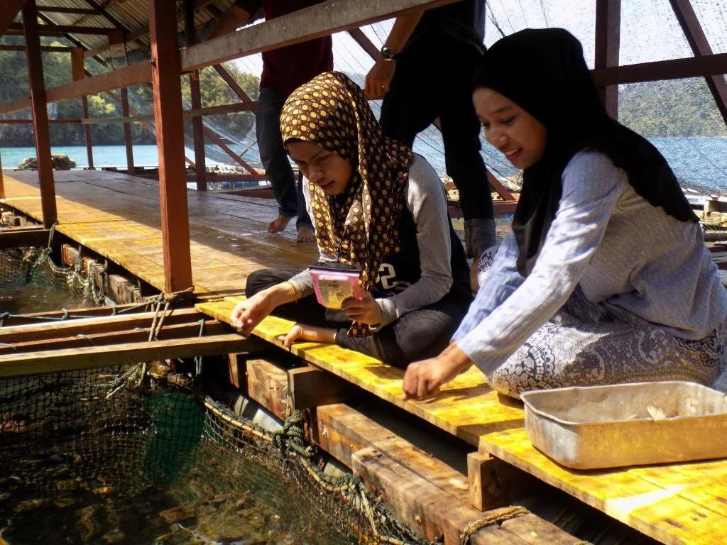 Terapung Hotel & Fish Garden
