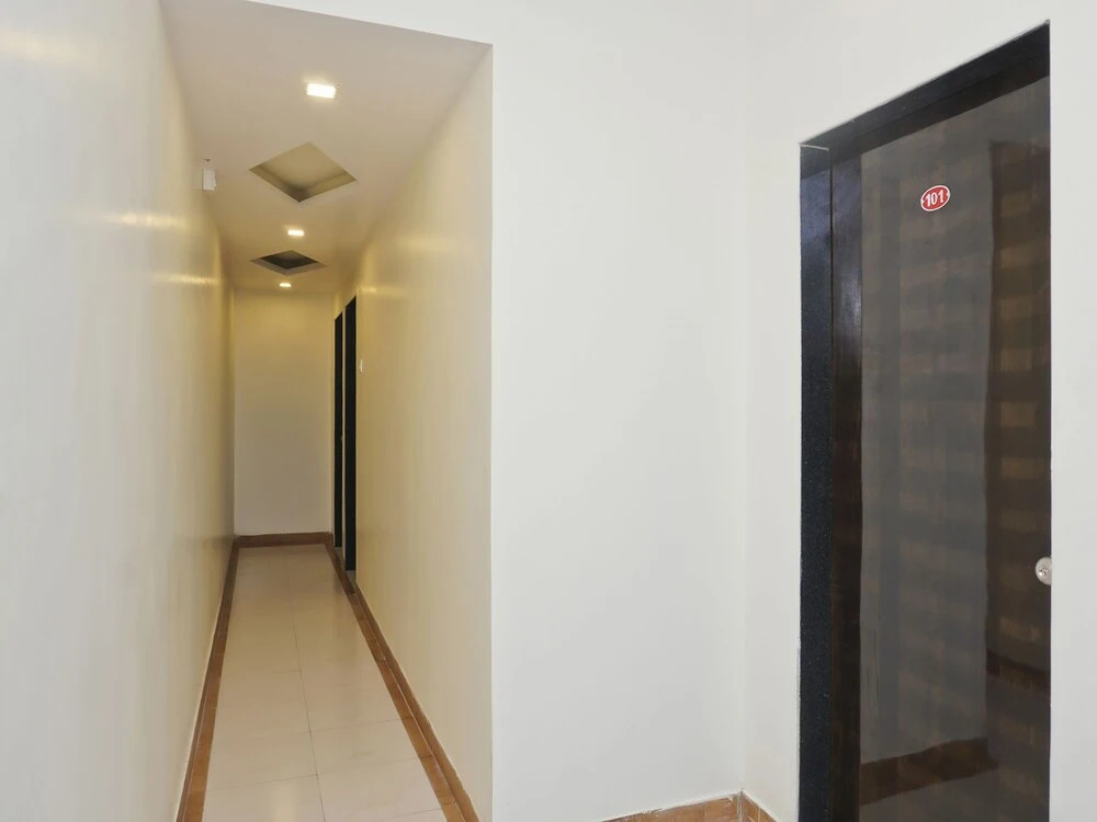 Hotel Savairah Palace