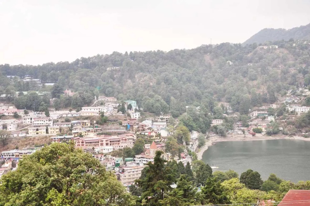 Ekam Lodge
