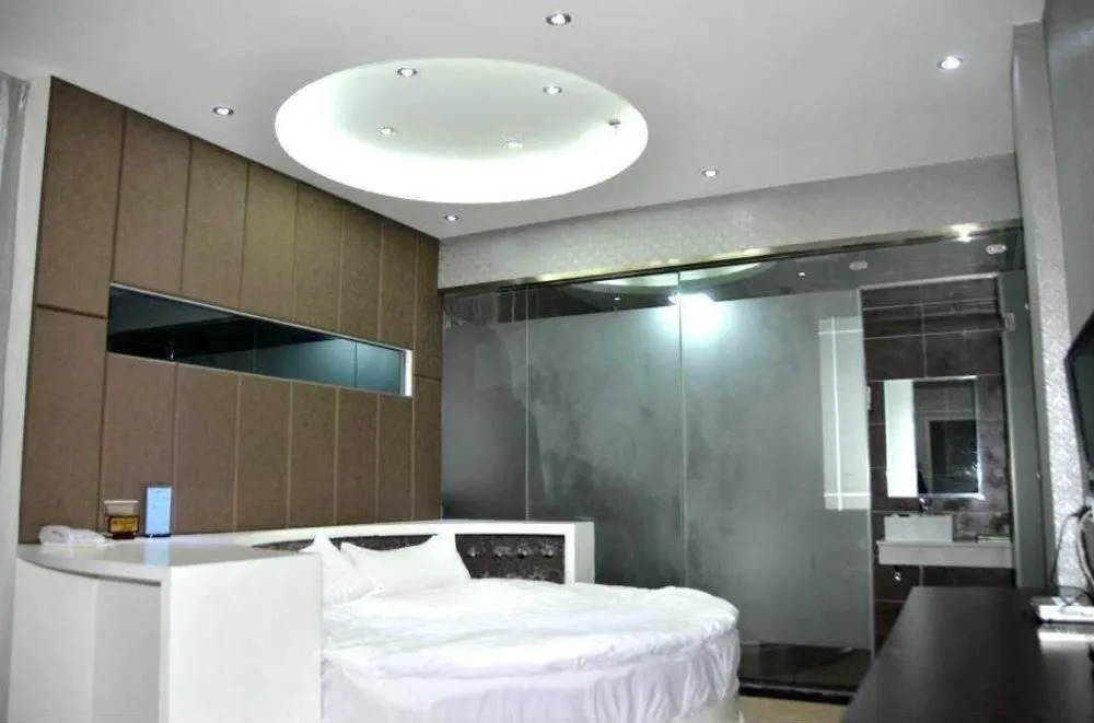 Wudangshan Daohe Inn