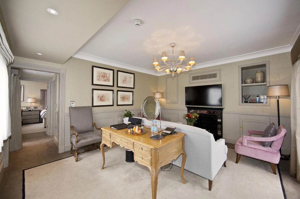 Althoff St Jamess Hotel & Club London
