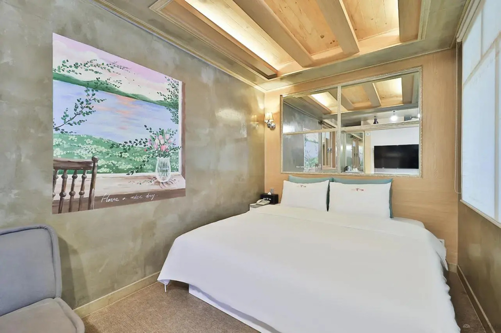 Time Hotel