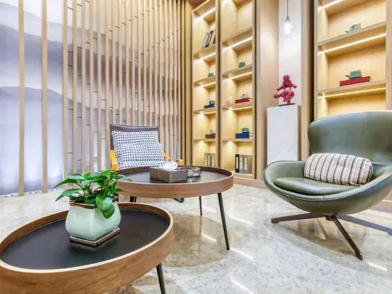 Boyue Hotel