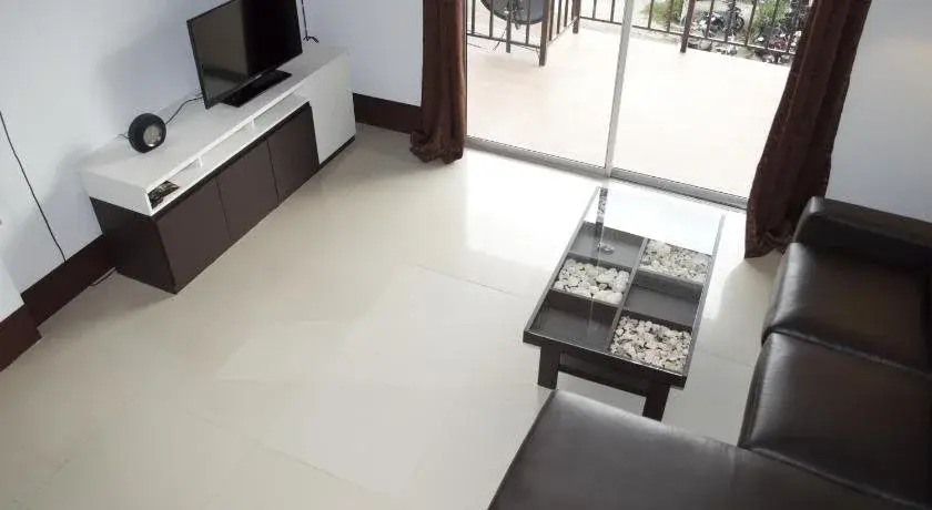 Chill Paradise Guesthouse