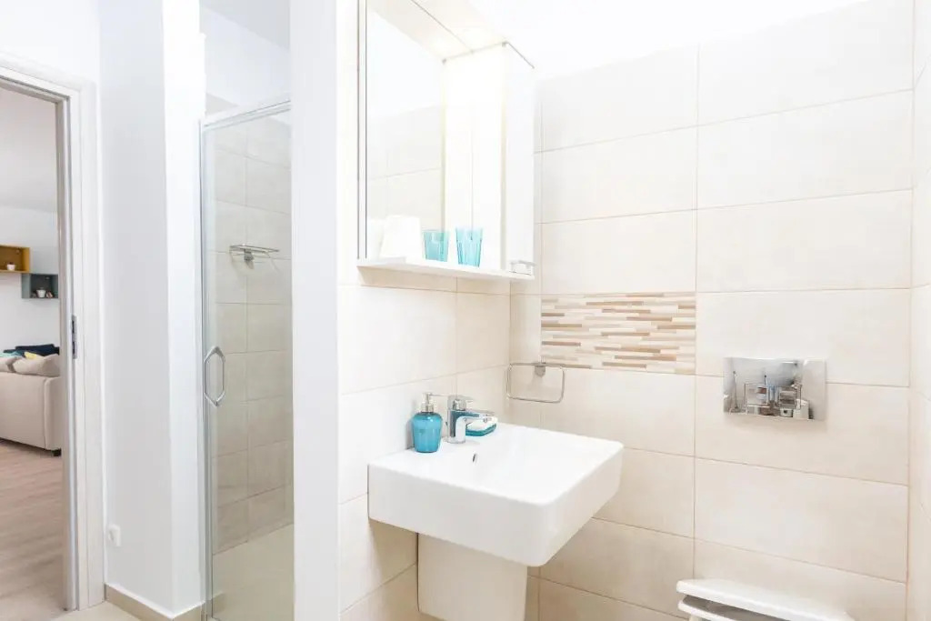 Sunny Olimp 3 ROOMS large apartment- by the sea