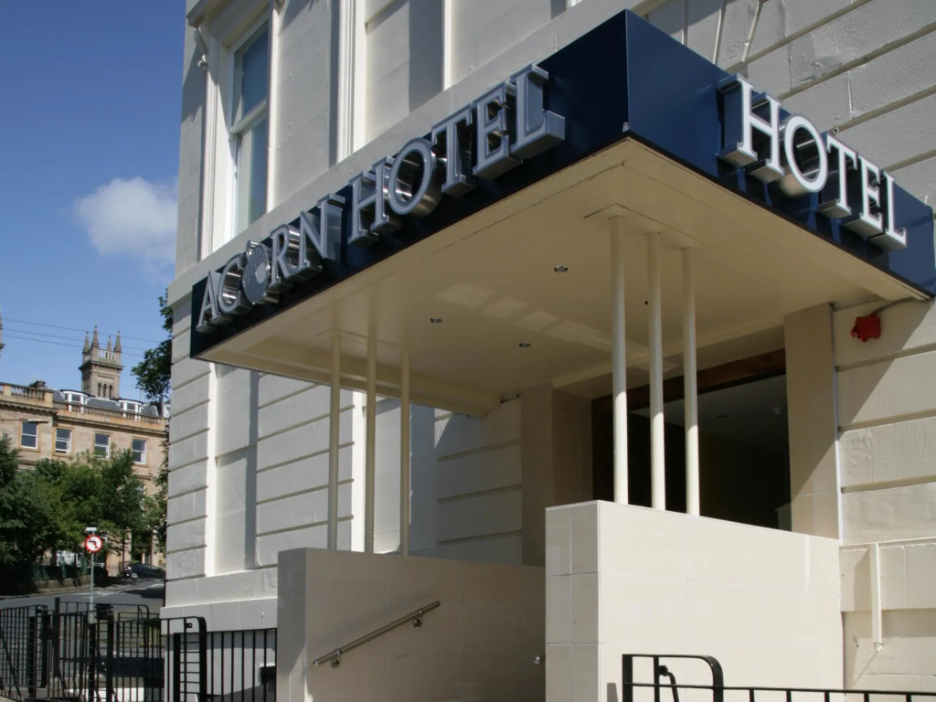 Acorn Hotel