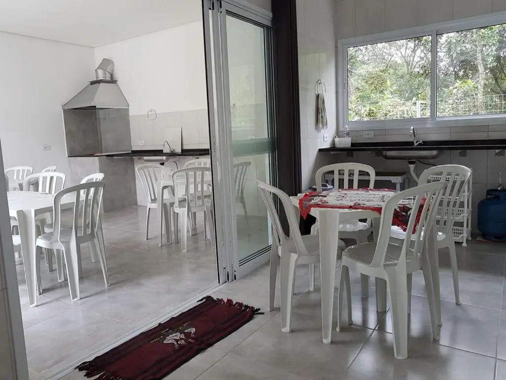 Bertioga, Praia Guaratuba, Costa do Sol - Ampla casa, nova, 4 suítes c/piscina