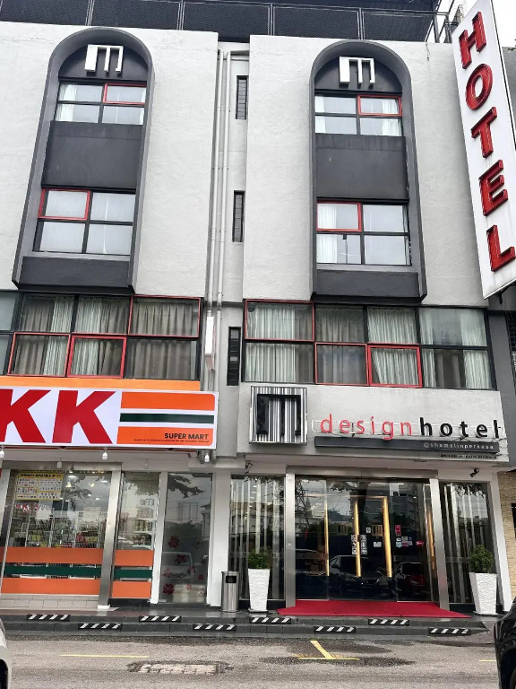 M Design Hotel @ Shamelin Perkasa