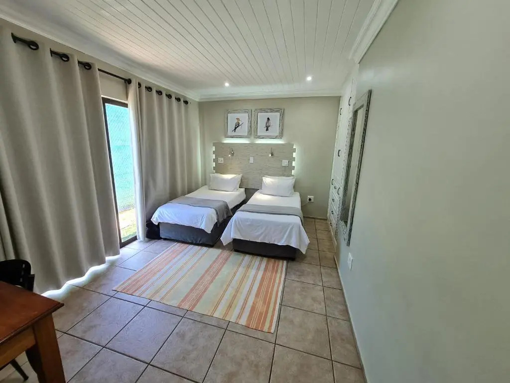 2 Bed Cottage at 6 Churchill Lane.