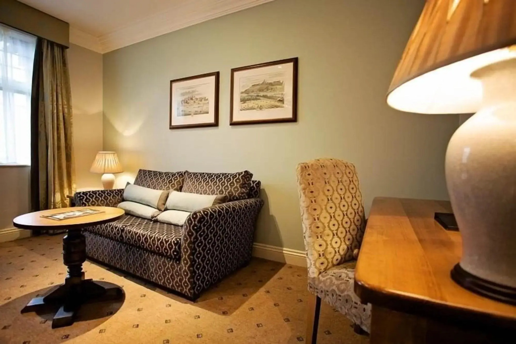 The White Hart Hotel