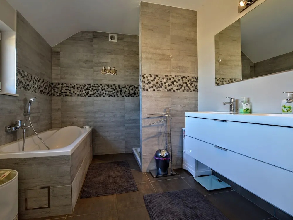 Modern Villa with Private Garden in Awan