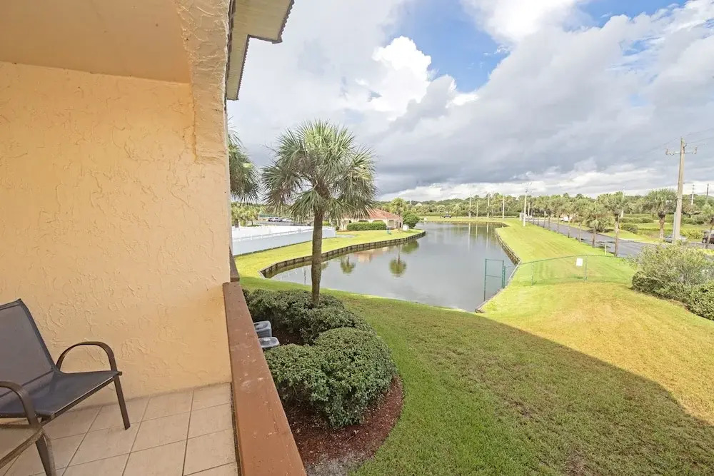 Lovely Oceanside Home W/outdoor Shower/free Wifi/shared Pool/hot Tub/tennis/ac