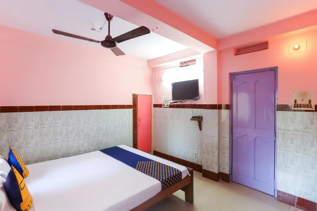 OYO 75220 Comfort Rooms