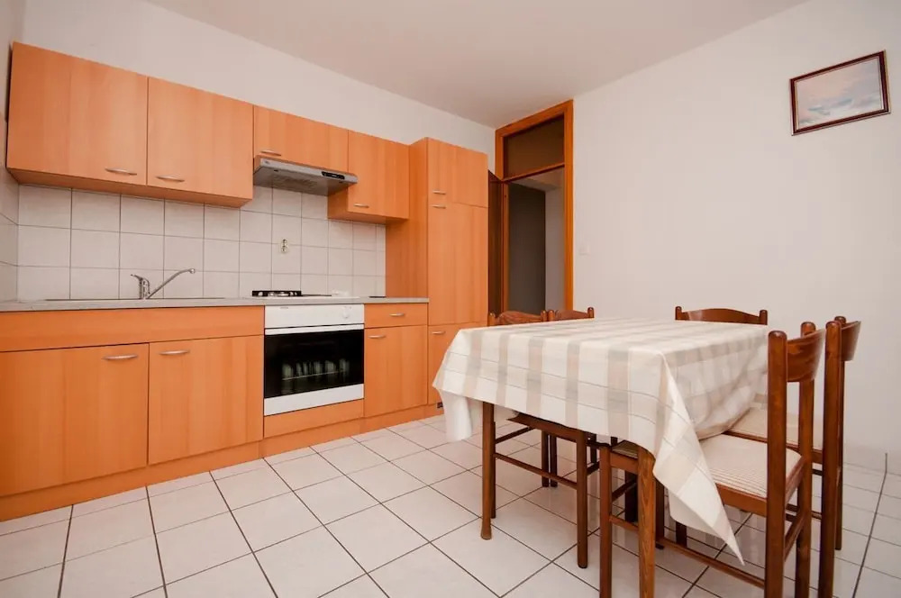 Apartments Josip