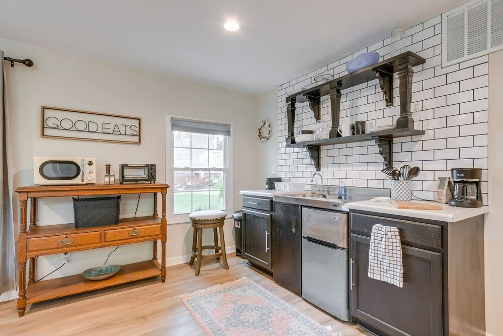 Greer Guest House < 1 Mi to Park & Downtown Area!