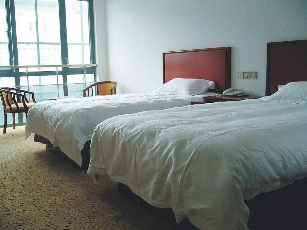 Xinxiangang Hotel (Weitang Branch)