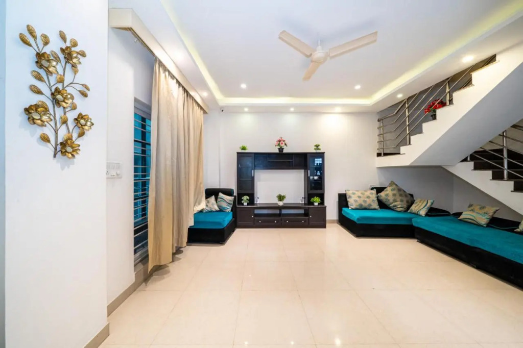 Fabhotel Arcade Inn Suites