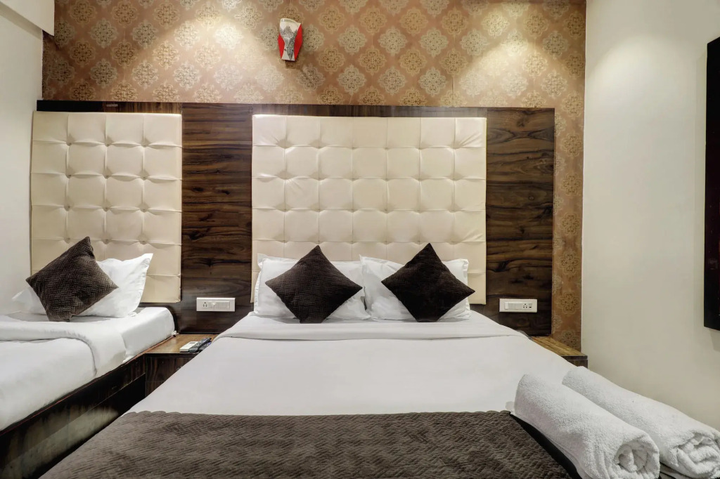 Hotel A. K. International - Fort