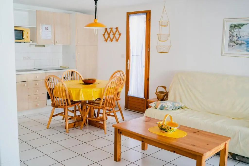 MM11 : Villa 2 pièces 5 couchages NARBONNE-PLAGE