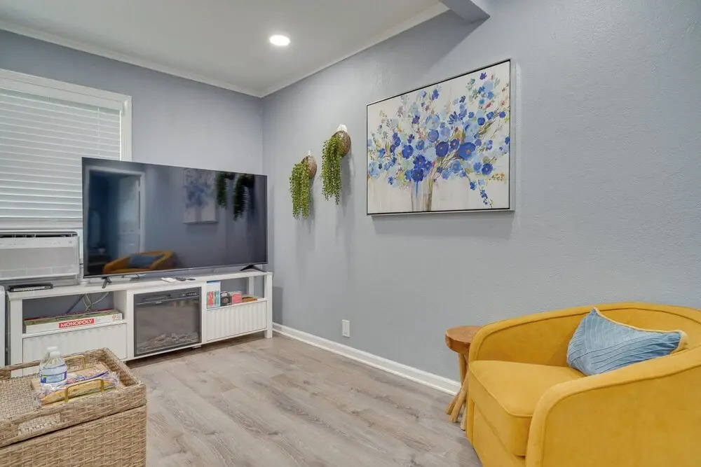Cozy Bay Area Vacation Rental With Patio