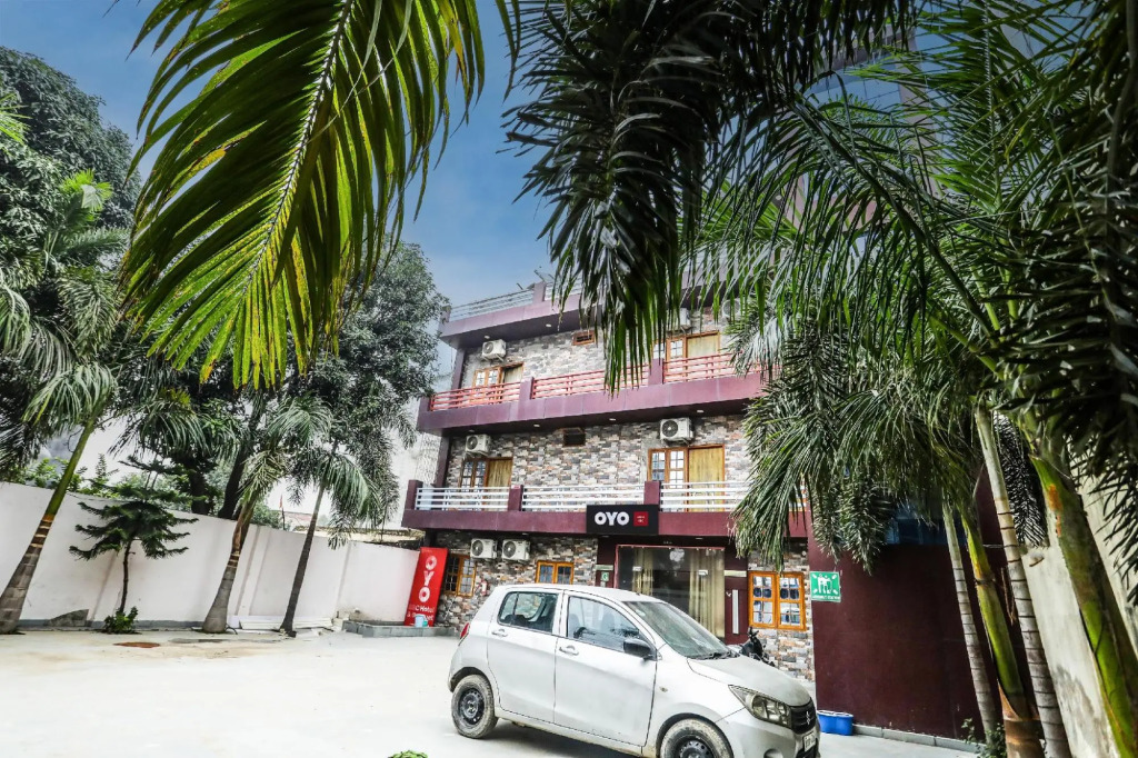 Bbc Hotel & Banquet by OYO