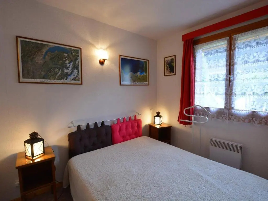 Appartement cosy 6 pers, proche pistes et centre, balcon, parking, animaux admis - FR-1-241-17