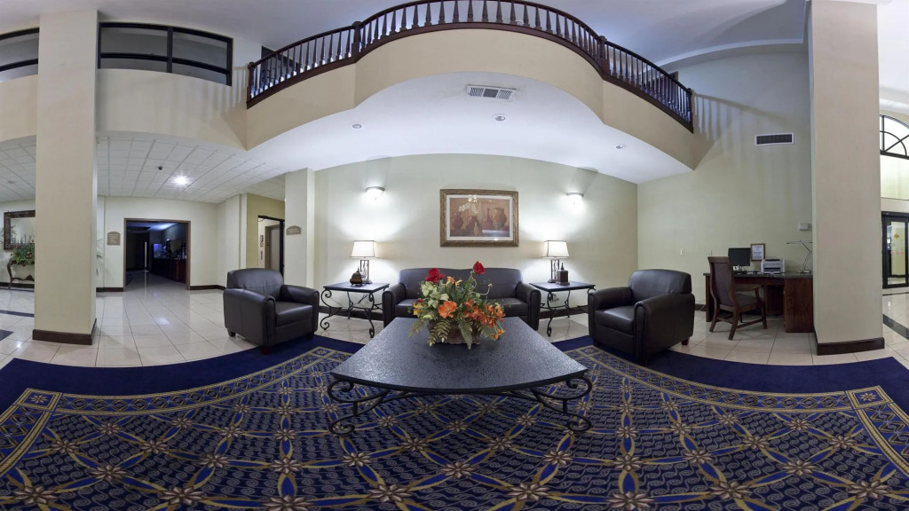 Holiday Inn Express by IHG