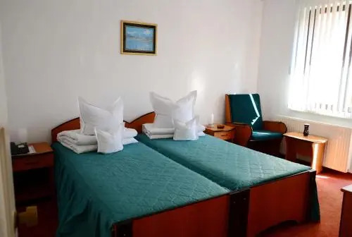 Hotel Bradul