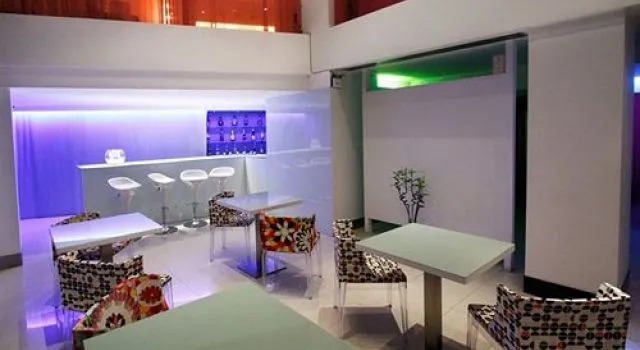 Mary Plaza Hotel
