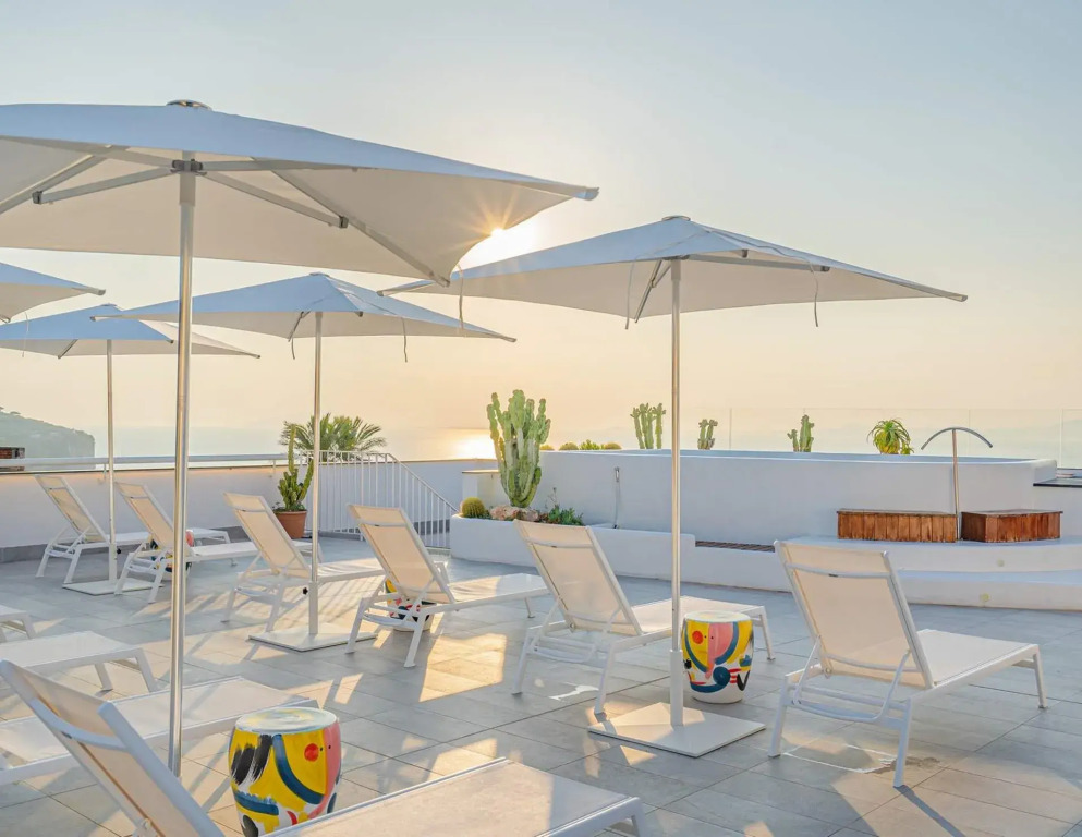 Domo20 Hotel & Rooftop