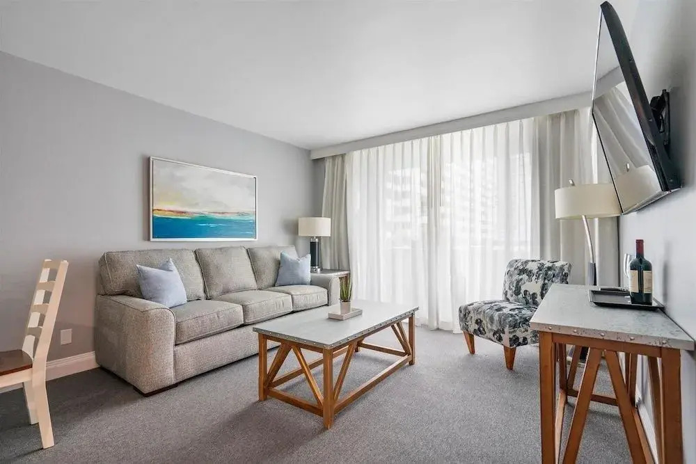 1 Bedroom Suite at Galleryone 1 Condo by Redawning