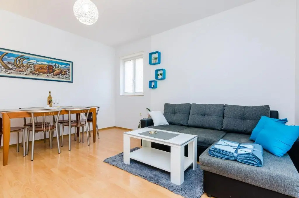 Apartment Antej