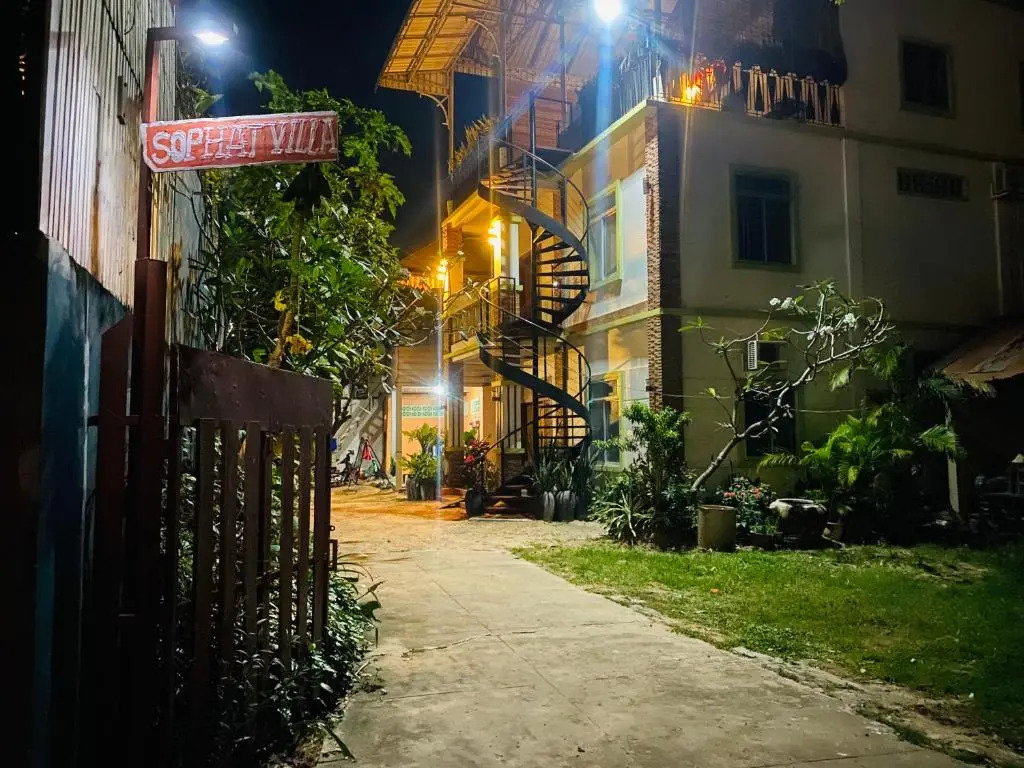 Sophat Villa