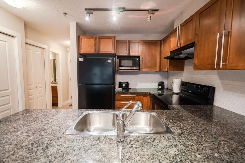 Downtown Condo at Waterscapes