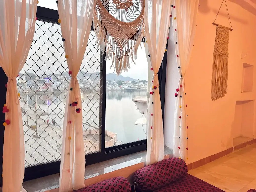Hotel Kota kunj Heritage