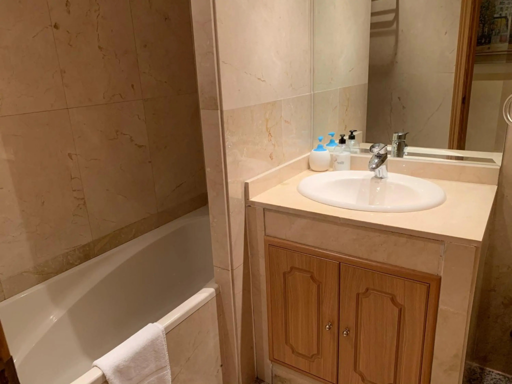 Apartamentos Suites Torr Av América - López de Hoyos
