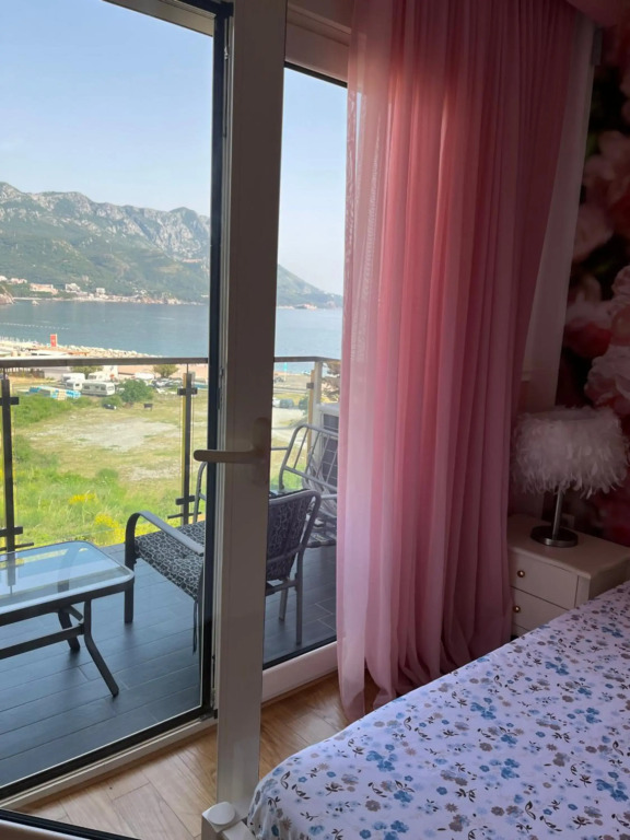 Apartman Staklena kula