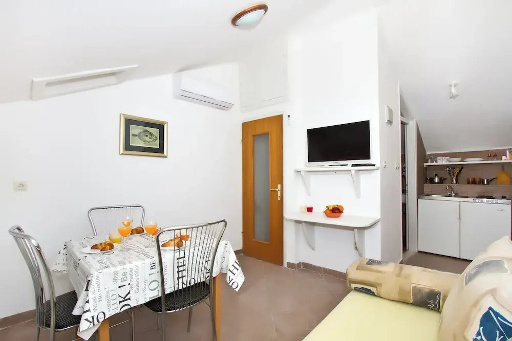 Apartment center Marija, best location in Vodice