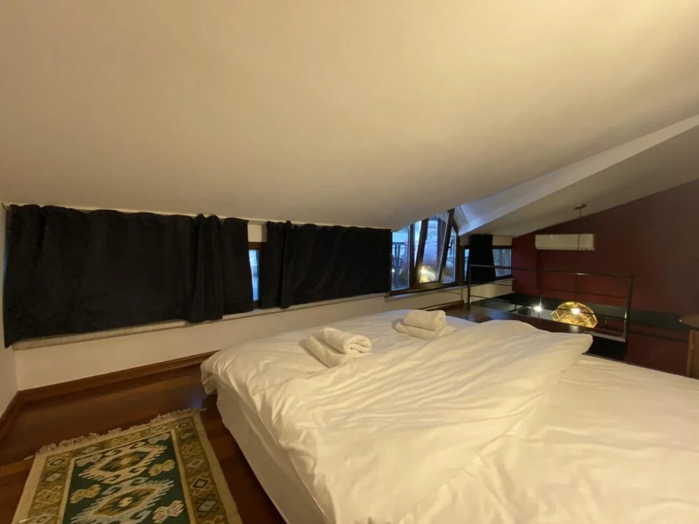 Dreamy Duplex Flat With Terrace Near Galata Tower